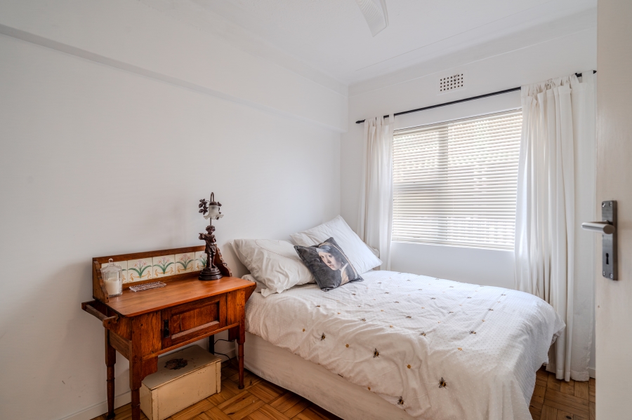 3 Bedroom Property for Sale in Vredehoek Western Cape